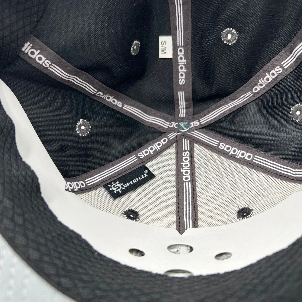 Adidas LA Kings NHL Structured‎ Flex Hat Black Grey SM/MD Baseball Cap